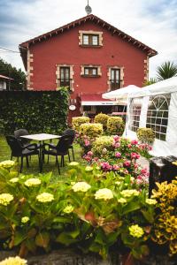 A garden outside Posada Cicero