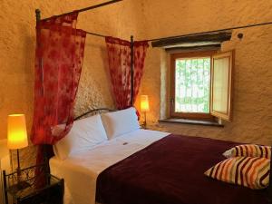 Posteľ alebo postele v izbe v ubytovaní Arianella Holiday Home Penedes