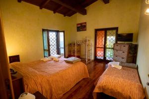 Gallery image of Alloggio per uso turistico Colomba Patrizia - Villa Concipat Rooms in Fonte Nuova