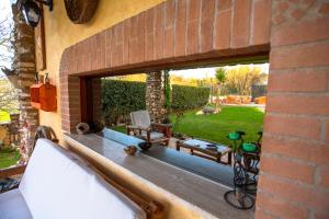 Gallery image of Alloggio per uso turistico Colomba Patrizia - Villa Concipat Rooms in Fonte Nuova +59 photos