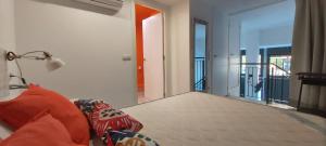 Ein Bett oder Betten in einem Zimmer der Unterkunft valencialoft