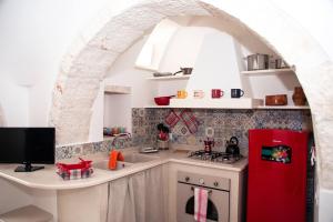 Cuina o zona de cuina de B&B Trulli Donna Isabella 2