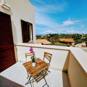 A balcony or terrace at Terrazza del Golfo