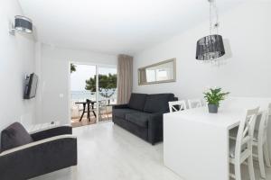 Gallery image of Sand Beach Apartments in Port d'Alcudia