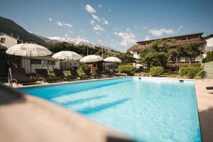Bazén v ubytovaní Hotel Bauhof alebo v jeho blízkosti