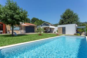 Gallery image of Casa Tarrio - Casa Privada com 3 Quartos e Piscina in Braga