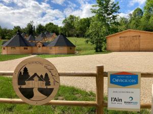 Gallery image of Aux Kotas Finland'Ain in Izieu