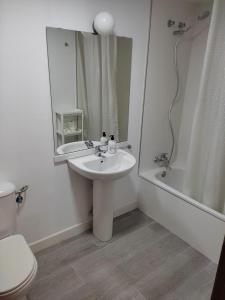 Apartment Calle Ancla, Benalmádena, Spain - Booking.com