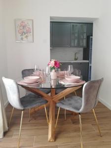 a dining room with a table and chairs at Nice vacation in Poreč
