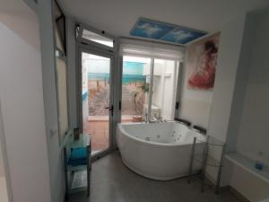 Gallery image of Blue Horizon Luxury Apartment in Nerja