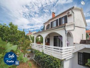 Fotografie z fotogalerie ubytování Apartments Vesna v destinaci Pinezici