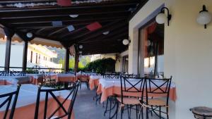 Restoran ili drugo mesto za obedovanje u objektu Hotel Makednos