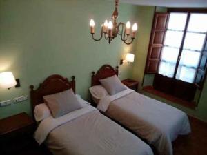 Afbeelding uit fotogalerij van Hotel Piloñés in Infiesto