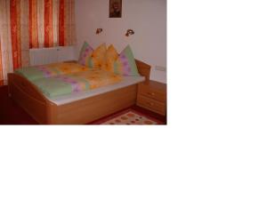 Ένα ή περισσότερα κρεβάτια σε δωμάτιο στο Haus Josefine