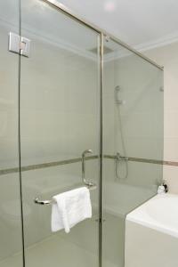 White Palace Thai Binh Hotel的一间浴室