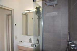 A bathroom at Sea View Penthouse Még 16 kép