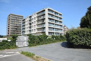 The building in which Az apartmant is located