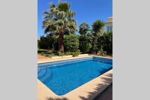 Basen w obiekcie Casa Mar Blau - mediterranean house lub w pobliżu