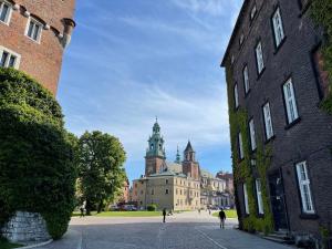 Fotografia z galérie ubytovania Secret Garden Kraków - Wonderful City Centre Apartment - Ground Floor - Quiet Location v Krakove