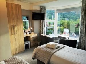 Katil atau katil-katil dalam bilik di Aberconwy House B&B