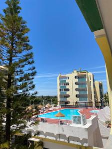 Bazén v ubytování House Amendoeiras , Vila moura nebo v jeho okolí