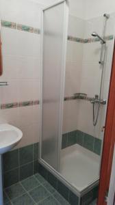Ένα μπάνιο στο apartmani Vesna 2