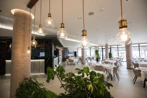 Restaurace v ubytování Mirage Hotel