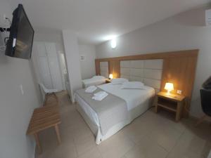 Imagem da galeria de Villa Roussa City Center em Fira