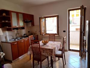 Kuchyň nebo kuchyňský kout v ubytování N&G Apartments