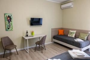 A television and/or entertainment centre at Bacco e Barocco