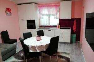Kuchyň nebo kuchyňský kout v ubytování Happy house Villa Žiži Rijeka Viskovo