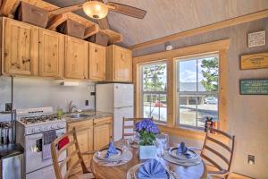 Ảnh trong thư viện ảnh của Remote Mtn Retreat with Hot Tub Outside Bozeman! ở Bozeman