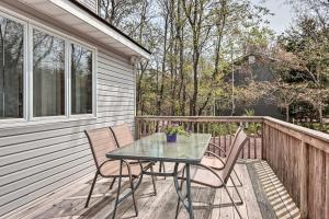 Rustic Poconos Home with Grill, Steps to Beach!