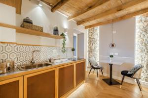 Nhà bếp/bếp nhỏ tại Sweet Holidays - Lerici e 5 Terre