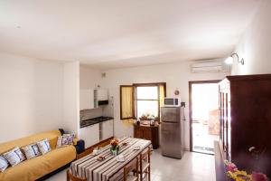 Gallery image of Arcobaleno 1 in Villasimius