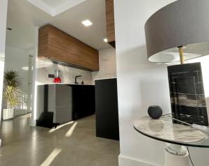 Kuchyňa alebo kuchynka v ubytovaní Luxury boutique playa Silgar