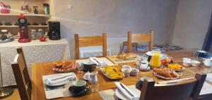 Photo de la galerie de l'établissement La Porte Bleue, à Saint-Antonin