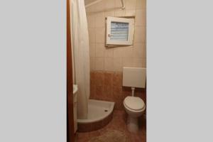 Kúpeľňa v ubytovaní Apartment Vir + 6 fotografií