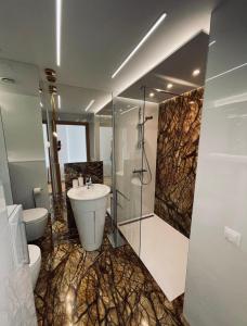 Kúpeľňa v ubytovaní Prywatny Apartament z widokiem na morze Seaside Park Hotel Kołobrzeg