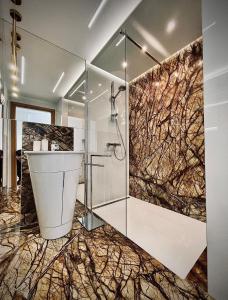 Kúpeľňa v ubytovaní Prywatny Apartament z widokiem na morze Seaside Park Hotel Kołobrzeg