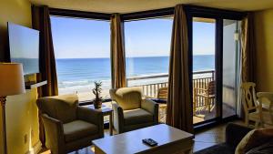 Gallery image of Shell Island Resort - All Oceanfront Suites in Wrightsville Beach