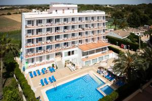 Bazén v ubytování Hotel Don Miguel Playa nebo v jeho okolí