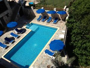 Bazén v ubytování Palates Hotel nebo v jeho okolí