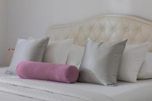 Posteľ alebo postele v izbe v ubytovaní Hortenzija Apartments