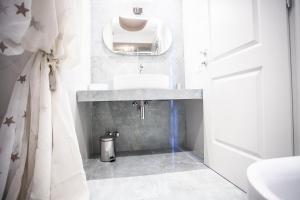 Kúpeľňa v ubytovaní Cavalieri D'Oro Luxury House + 37 fotografií