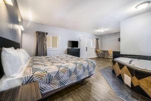 Postel nebo postele na pokoji v ubytování Motel 6-Toms River, NJ