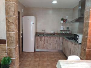 Kuchyňa alebo kuchynka v ubytovaní Apartamento Fez playa de la barrosa