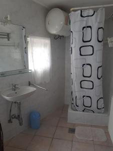 Koupelna v ubytování Villa Salyna