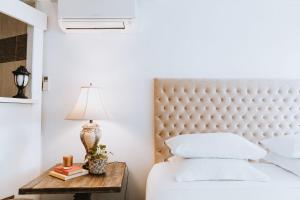 Letto o letti in una camera di A Loft In The Mill Boutique Accommodation