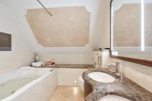 Koupelna v ubytování Hotel Romance